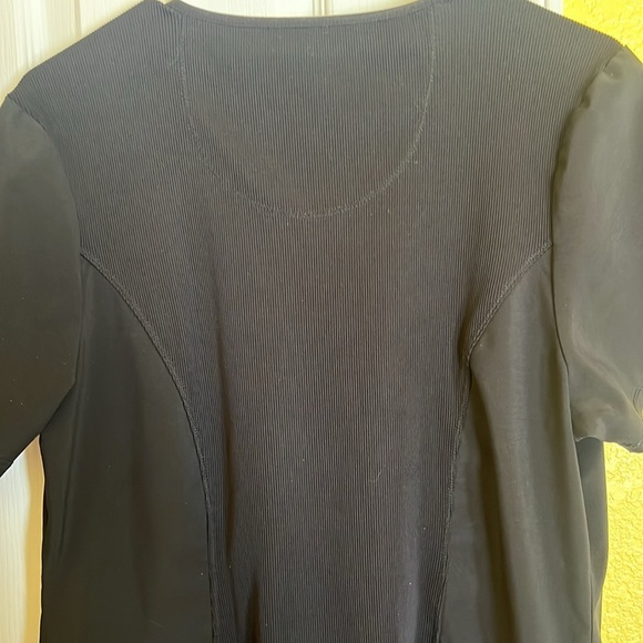 Vera Bradley sz L silky scrub pants and szL Cherokee infinity silky top - Picture 5 of 8